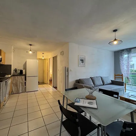 Daire Le Cocoon Des Reservoirs - Parking & Terrace *