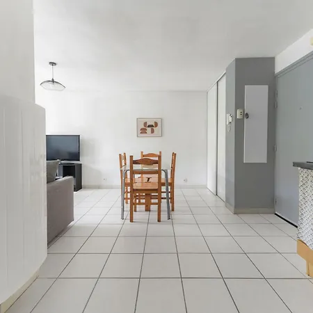 Le Petit Reservoir - Parking & Terrasse Daire Vichy