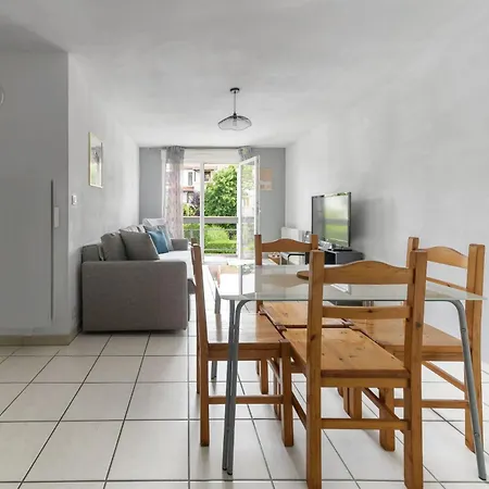 Le Petit Reservoir - Parking & Terrasse Vichy