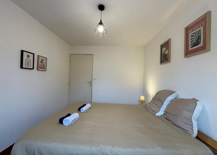 Апартаменты Le Cocoon Des Reservoirs - Parking & Terrace