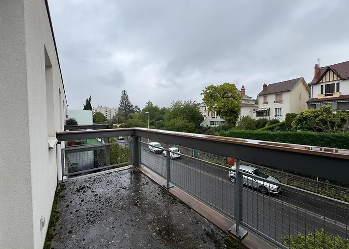 Апартаменты Le Cocoon Des Reservoirs - Parking & Terrace Виши